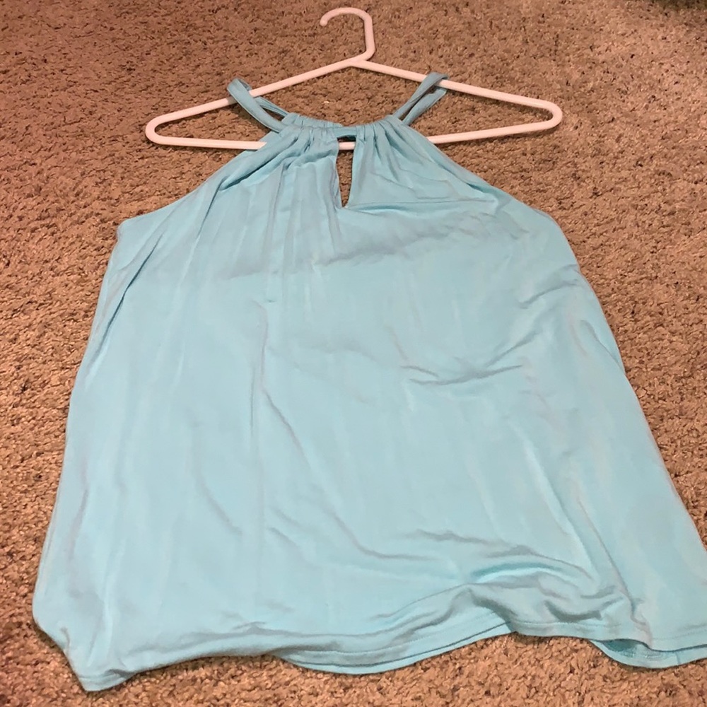 Keyhole tank